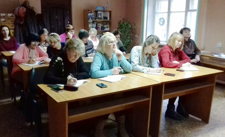 Половина слухачів курсів української мови були з вищою освітою 