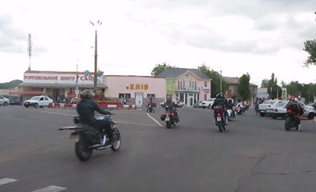 Байкери побували на святі випускників у Біляївці (відео)