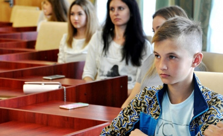 Олексій Плісак отримав стипендію від Житомирської обласної адміністрації