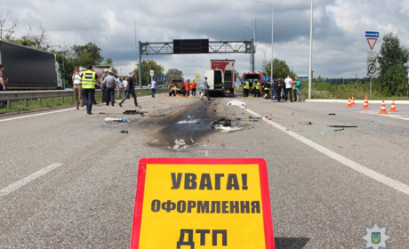 Смертельне ДТП біля Глибочиці: поліція затримала власника маршрутки