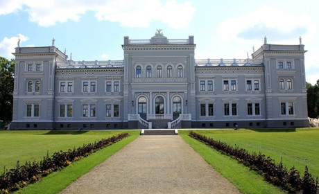 У нас з’явилося друге місто-побратим: литовський райцентр Плунге