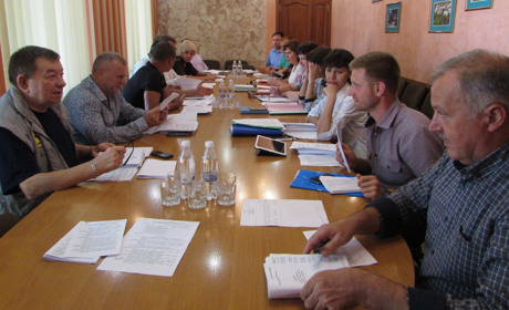 На комісії міської ради: автомати в маршрутках і де взяти гроші на ремонт Молодіжного центру