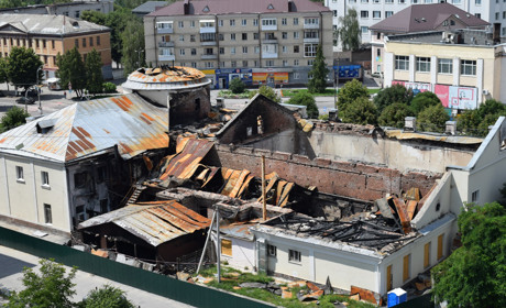 Реконструкція Молодіжного центру відкладається: поліція проведе ще одну експертизу