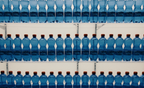 Ми порівняли ціни. Де вигідніше придбати «Моршинську негазовану»