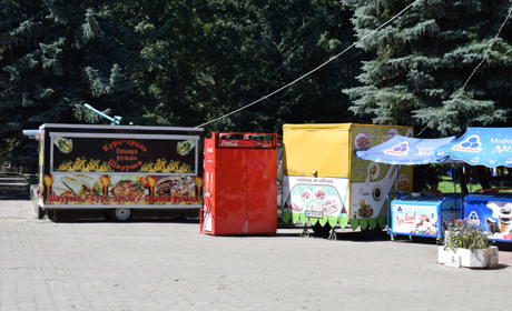 Фаст-фуд по-новоградські: 4 точки продажу порушують санітарні норми