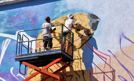 У Троїцькому з’явився мурал з байбаком