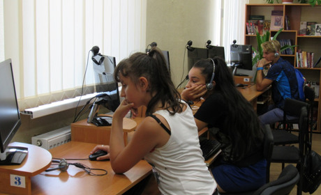 Де і як у Сватовому можна оформити електронну перепустку на непідконтрольну територію