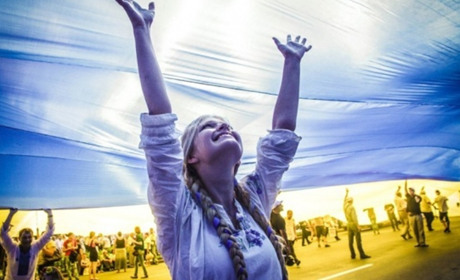 Старокостянтинівці святкуватимуть День Прапора та День Незалежності України.  Що буде у місті?