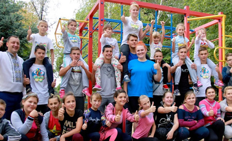 Школьники поселка Дружба собирают деньги на спортивную площадку