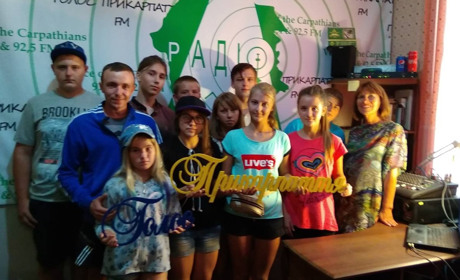 Десятеро сватівських учнів побачили музеї, монастирі, фортеці та багато чого іншого на Львівщині