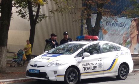 Лікарі повідомили про стан жінки, яку протаранив поліцейський автомобіль у Волновасі