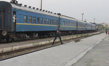 Через Сватове знову курсуватиме потяг «Лисичанськ-Київ-Лисичанськ»