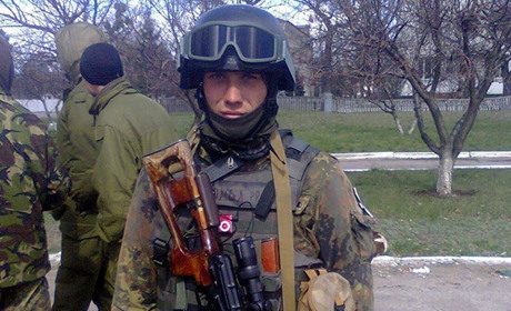 Встиг сфотографувати міну, на якій підірвався. На Сватівщині відкрили меморіальну дошку бійцю АТО