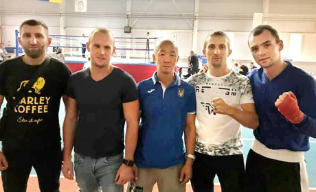 Кикбоксеры Торецка завоевали 6 золотых медалей на Кубке области