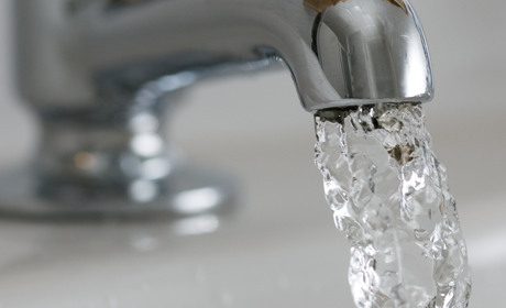 У Новограді хлоруватимуть воду і ремонтуватимуть водогони: коли це буде