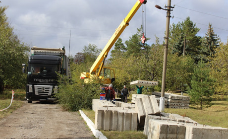 У Троїцькому почали будувати нову лікарню 