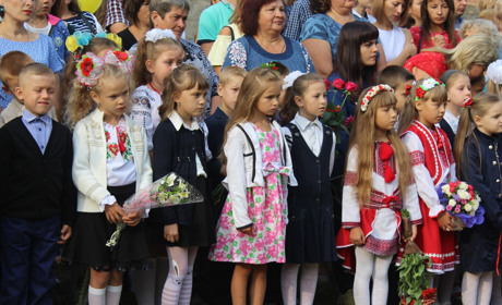 Відтепер у барських школах зранку щопонеділка лунатиме Гімн України 