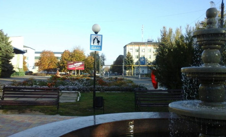 Цілуйтесь у Гуляйполі та по всій Україні: де фотографуватись закоханим