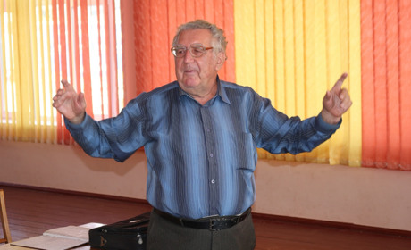 Про «Фольк мюзік», новорічну ялинку на першому національному та старокостянтинівський хор «Подоляни»