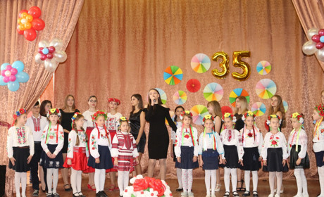 Коли 35 років позаду: сьома школа відзначила ювілей