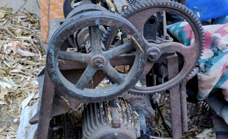 У селі Троїцьке під час господарських робіт у чоловіка застряла рука в молотарці