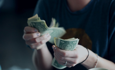 “Ваша дочь в полиции”: торетчане попались на уловки мошенников