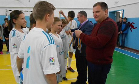 Розпасіївська та троїцька команди з піонерболу перемогли у змаганнях