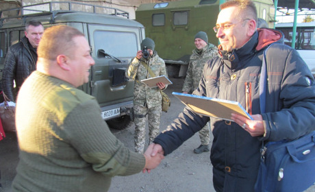Волонтери-медійники завітали до бійців, які захищають Україну в Попаснянському районі