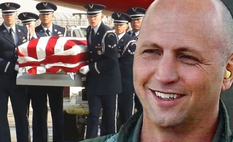 У США попрощались із льотчиком, який загинув під час навчань «Чисте небо»