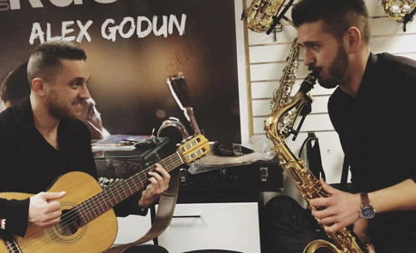 Калинівчанин Дмитро Кошельник у складі групи Jazzforacat пройшов у прямий ефір телешоу Х-Фактор