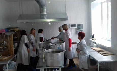 У Волноваському районі  відремонтували харчоблок в дитячому садочку