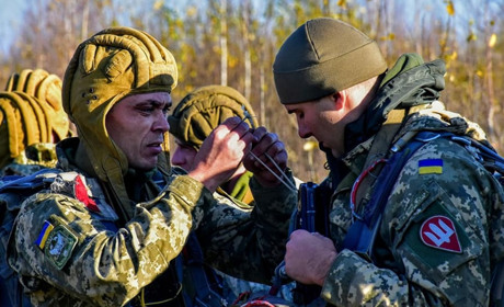 Бар потрапив у зону, де ввели воєнний стан 