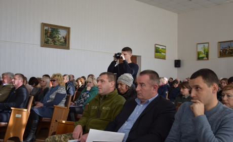 Конституційні права троїчан обмежуватися не будуть — виконуючий обов'язки очільника району