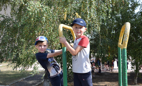 У громаді збудували два спортивних майданчики