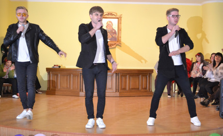 «Дім милосердя» організував концерт, на якому виступили зірки «Голос. Діти» та «X-фактор» 