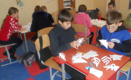 У Покровській школі запрацювала новорічна майстерня