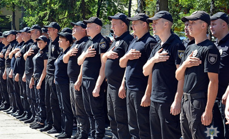 Є вакансії: волновасьцям запропонували роботу в поліції