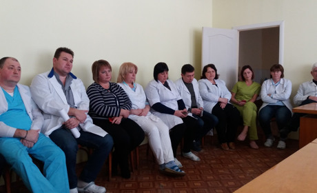 Гендиректору Сватівського районної лікарні делегати профспілкової конференції висловили недовіру