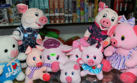 Топ-5 іграшок для подарунків на різдвяні та новорічні свята для дівчаток і хлопчиків