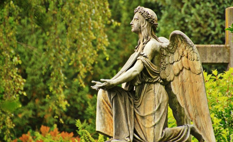 Важкий тягар: у Центрі ритуальних послуг готові організувати похорон від «а» до «я»