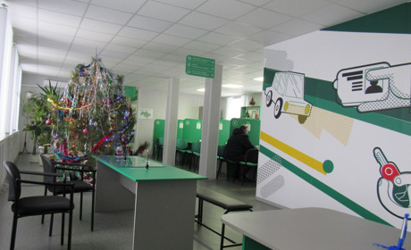 Цифра дня: скільки автомобілів цього року зареєстрували жителі Сватівського району