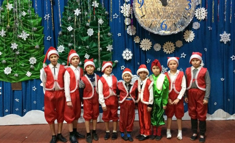 Новорічний настрій вже панує серед троїчан