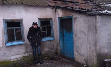 Потрібна допомога. Даша Савенкова з Волноваського району втратила все внаслідок пожежі