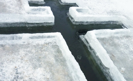 Купание на Крещение: хорошо или плохо?