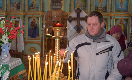 Як троїчани Водохреще святкували