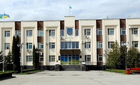 Опитування: Сергія Анощенка суд знову зробив мером Вараша. Як думаєте, що буде далі?