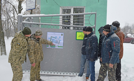 У Жмеринці проводять заняття з резервістами: розгорнули два пункти прийому