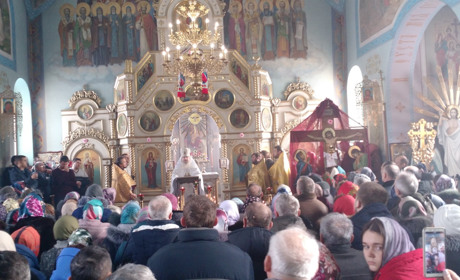 У Заболотті більшість присутніх у храмі забажали лишитися у підпорядкуванні російської церкви (нове)