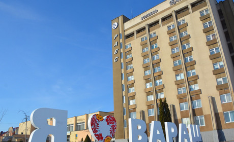 Близько 1000 іноземців відвідали готель «Вараш» торік