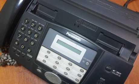 Корисний довідник телефонів: як, коли, кому і куди дзвонити